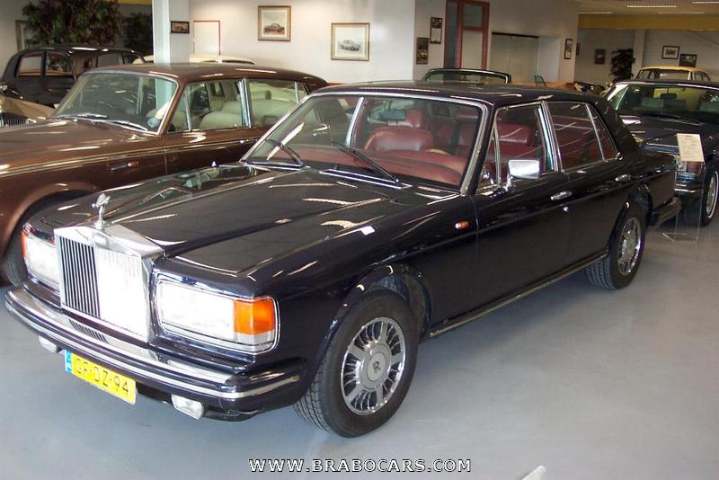 Rolls-Royce Silver Spirit