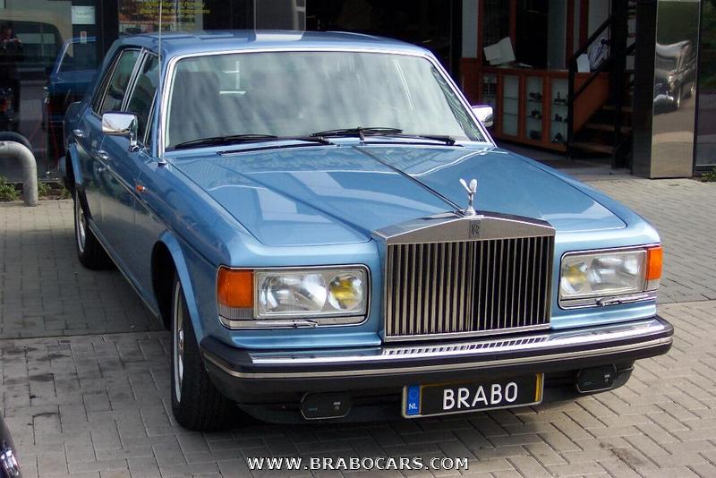 Rolls-Royce Silver Spirit