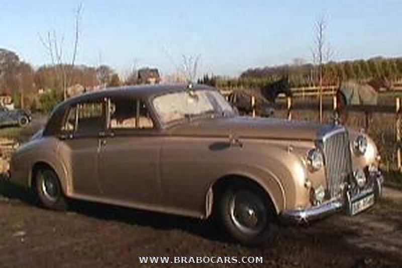 Bentley S2