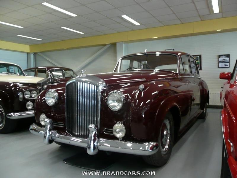 Bentley S1