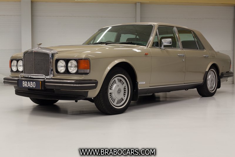 Bentley Eight
