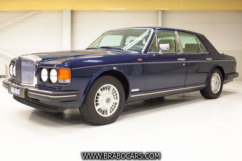 Bentley Eight