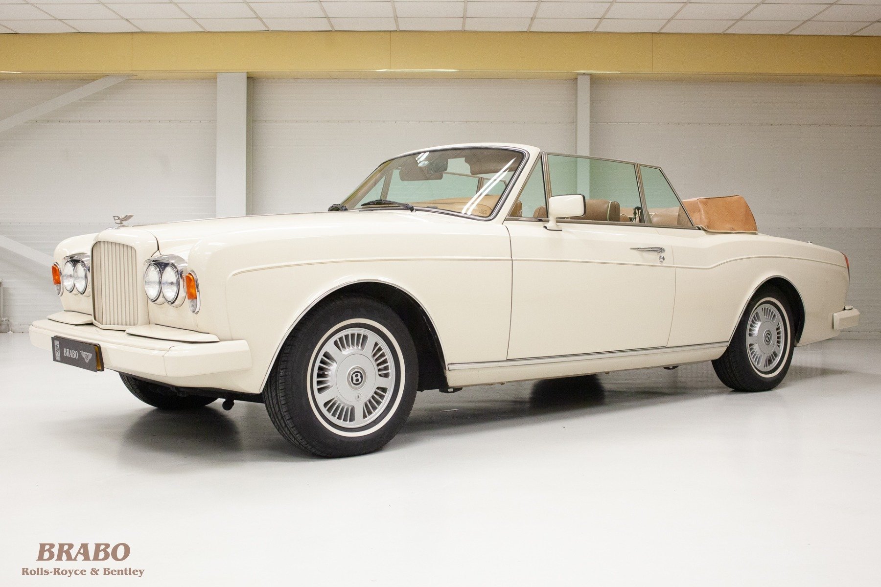 Bentley Continental MPW Drophead Coupé 1988 Magnolia