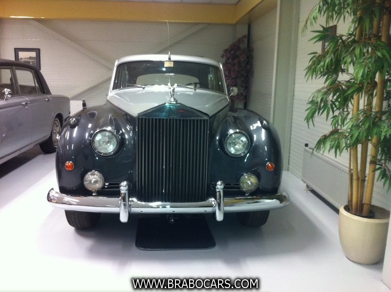 Rolls-Royce Silver Cloud II