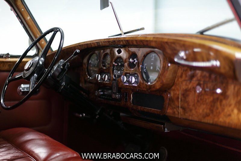 Rolls-Royce Silver Cloud II