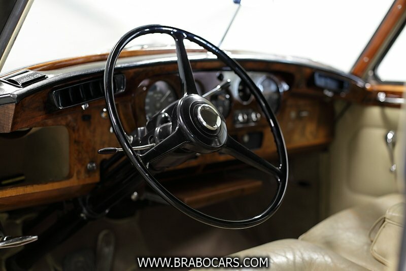 Rolls-Royce Silver Cloud III