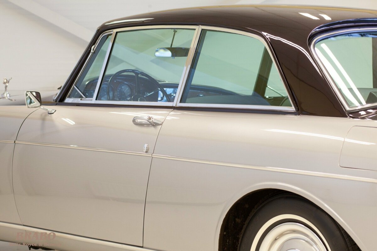 Rolls-Royce Silver Cloud III 2-door saloon 