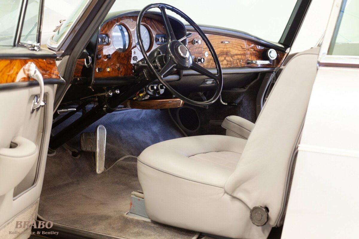 Rolls-Royce Silver Cloud III 2-door saloon 
