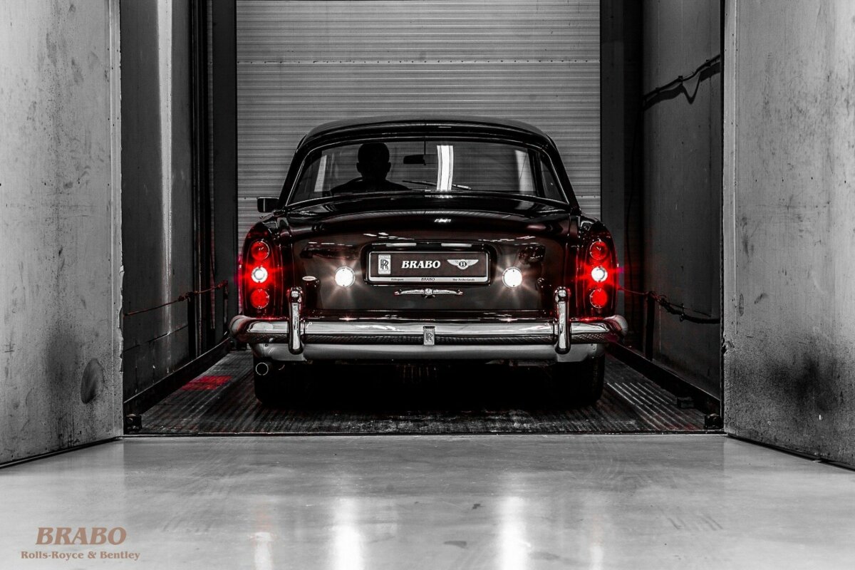 Rolls-Royce Silver Cloud III 2-door saloon 