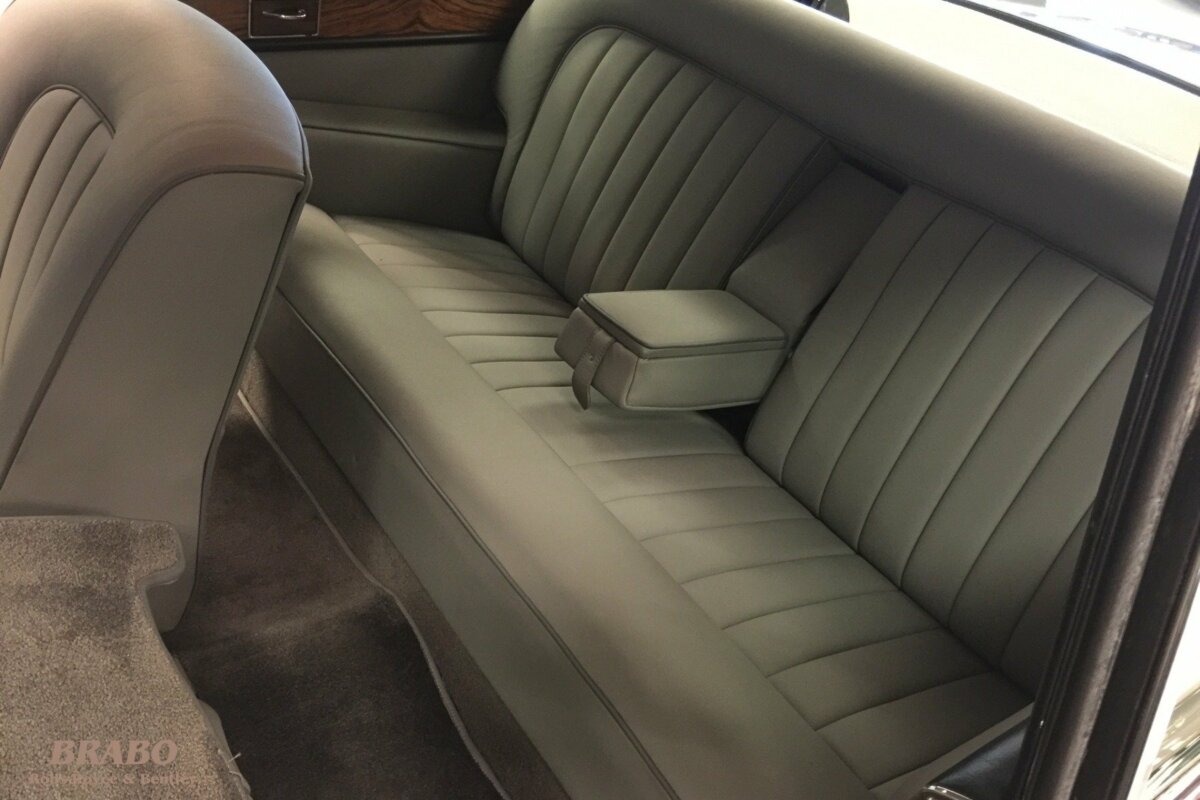 Rolls-Royce Silver Cloud III 2-door saloon 