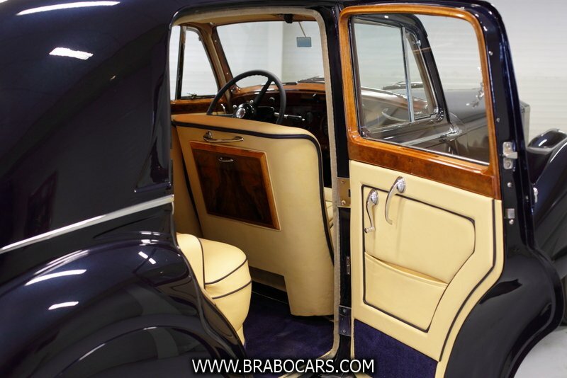 Rolls-Royce Silver Dawn
