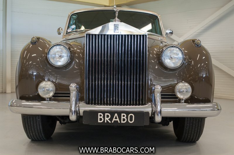 Rolls-Royce Silver Cloud II