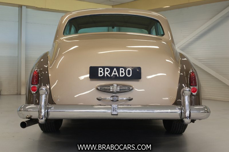 Rolls-Royce Silver Cloud II