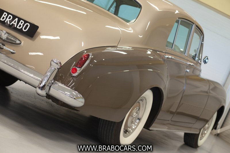 Rolls-Royce Silver Cloud II