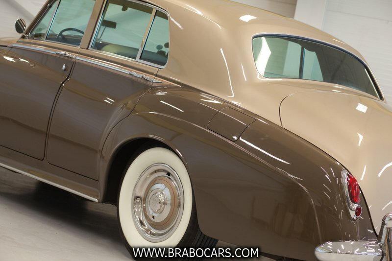 Rolls-Royce Silver Cloud II