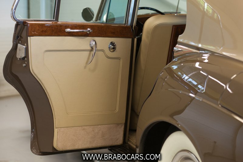 Rolls-Royce Silver Cloud II