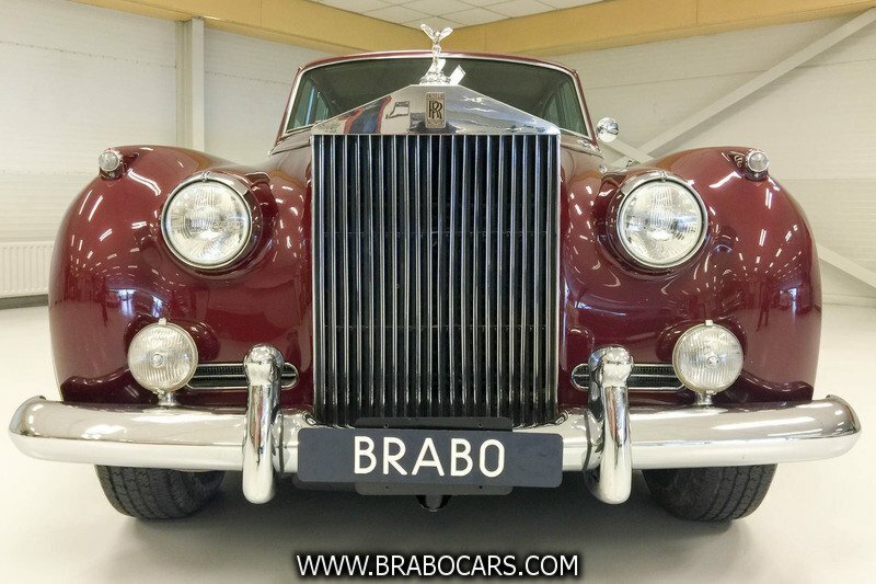 Rolls-Royce Silver Cloud II