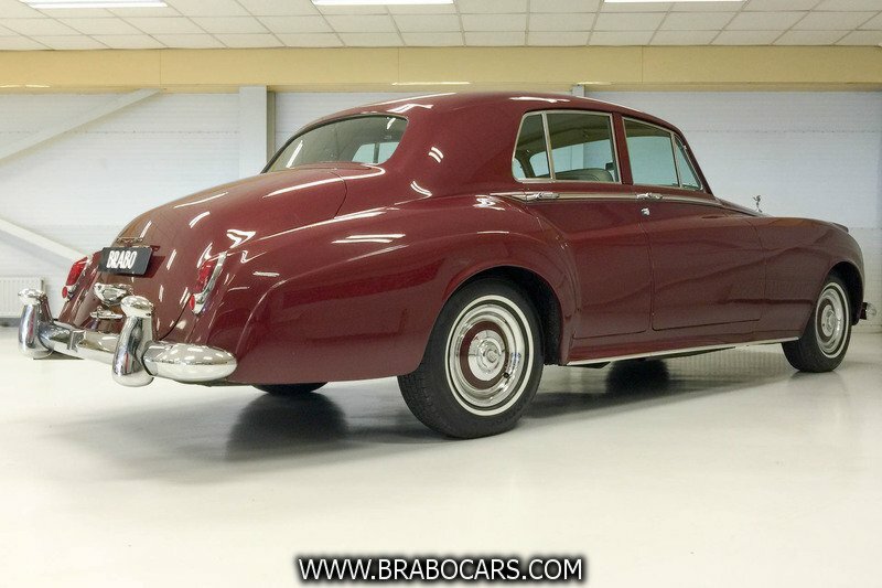 Rolls-Royce Silver Cloud II