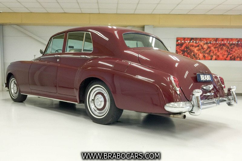 Rolls-Royce Silver Cloud II