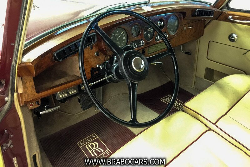 Rolls-Royce Silver Cloud II