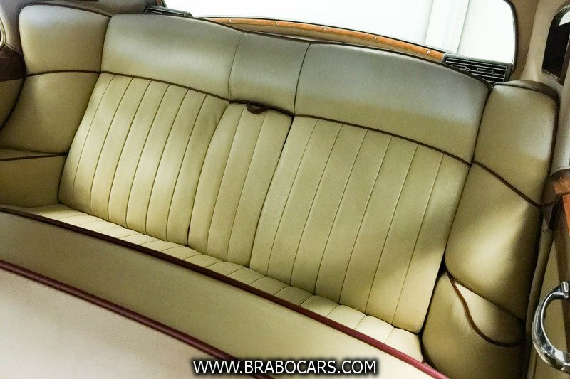 Rolls-Royce Silver Cloud II