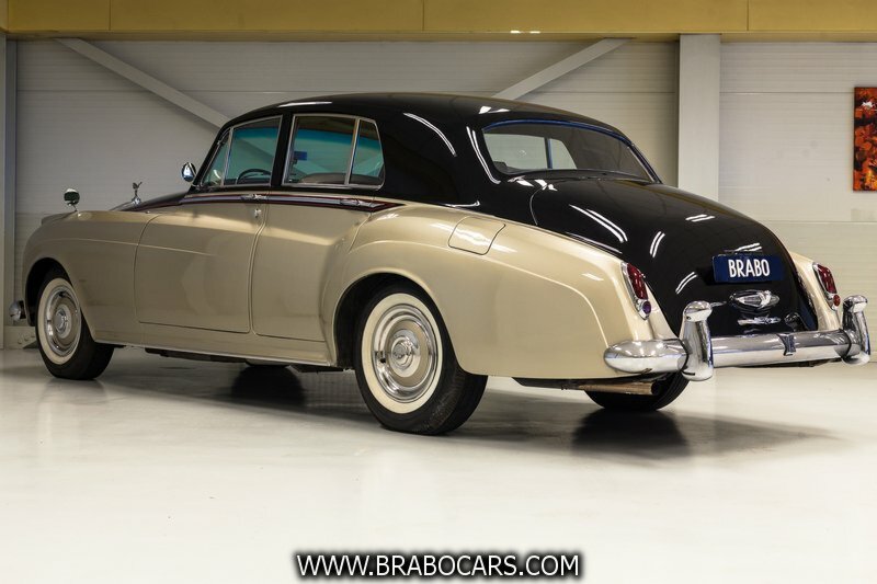 Rolls-Royce Silver Cloud II