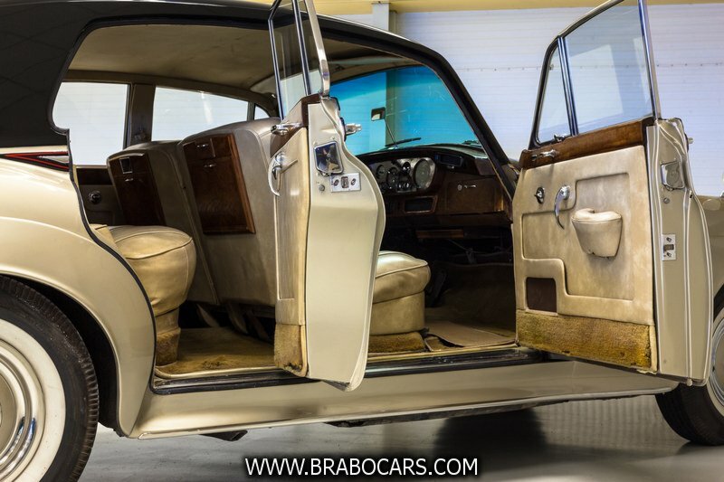 Rolls-Royce Silver Cloud II