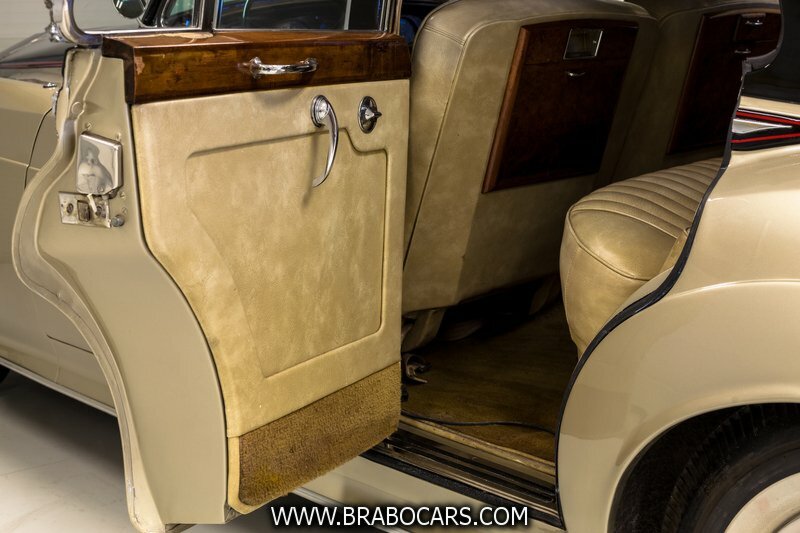 Rolls-Royce Silver Cloud II