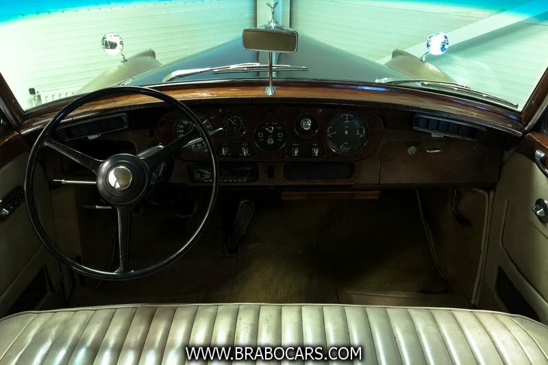 Rolls-Royce Silver Cloud II