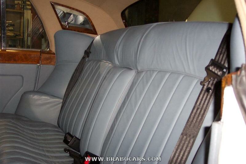 Rolls-Royce Silver Cloud II