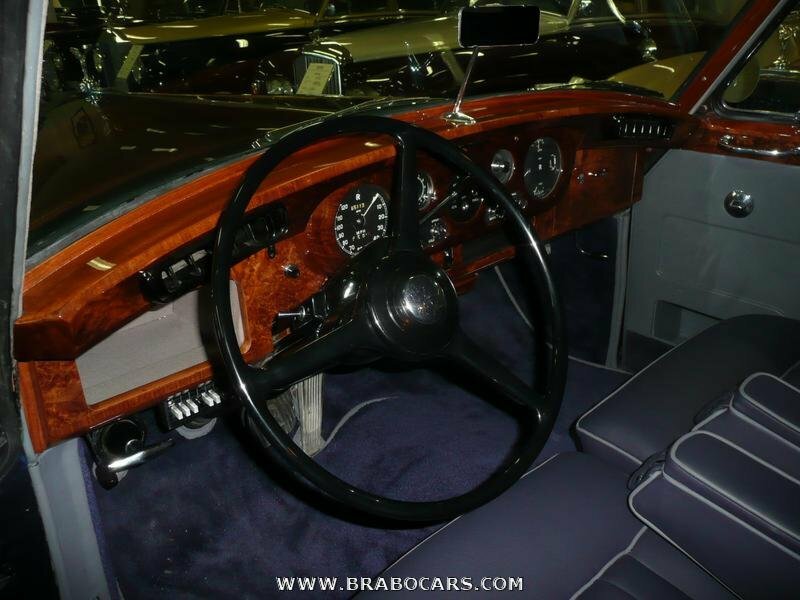 Rolls-Royce Silver Cloud II