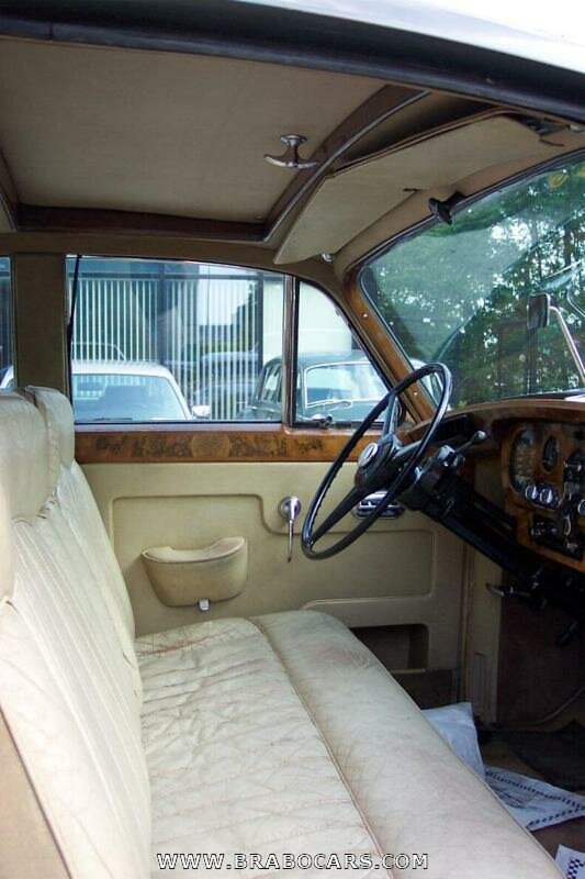Rolls-Royce Silver Cloud II