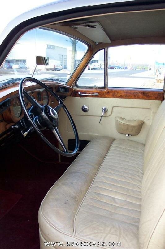 Rolls-Royce Silver Cloud II