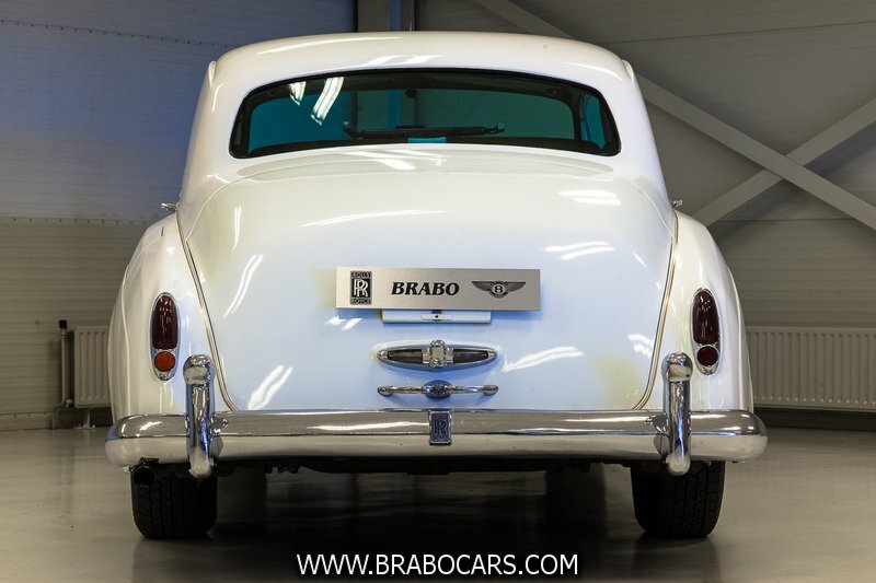 Rolls-Royce Silver Cloud II