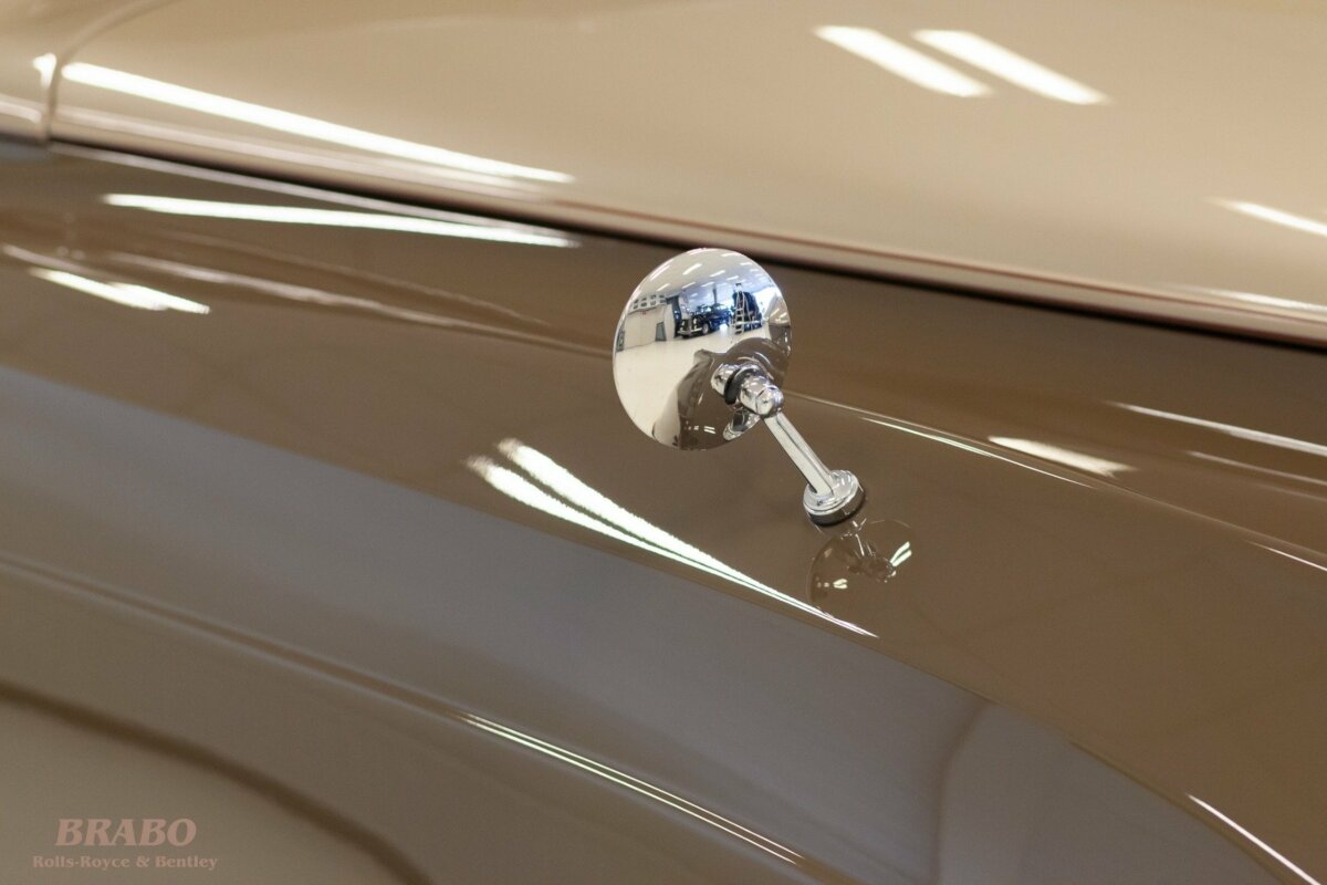 Rolls-Royce Silver Cloud II LHD Sand over Sable