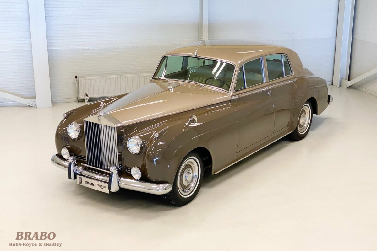 Rolls-Royce Silver Cloud II LHD Sand over Sable