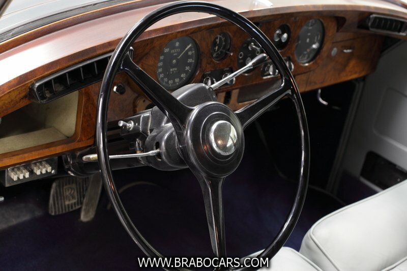 Rolls-Royce Silver Cloud II