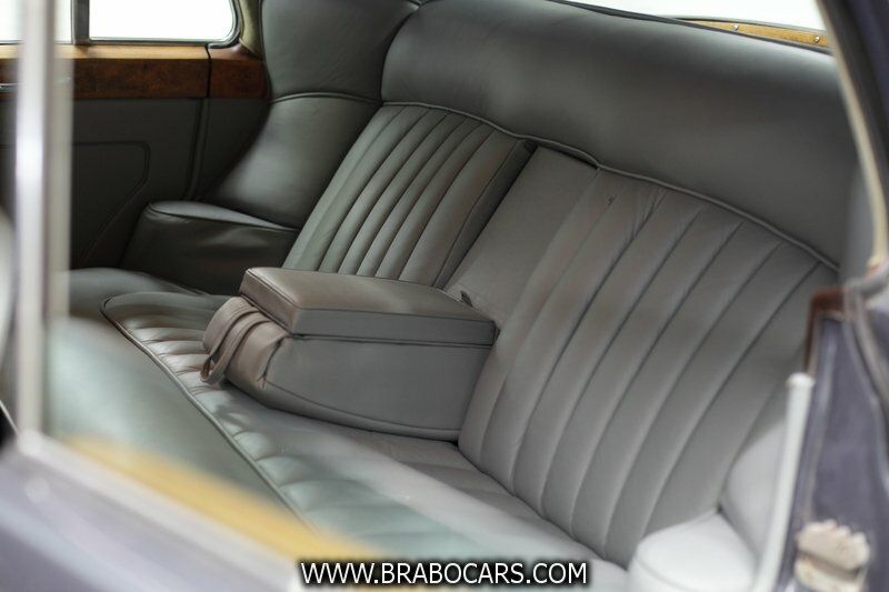 Rolls-Royce Silver Cloud II