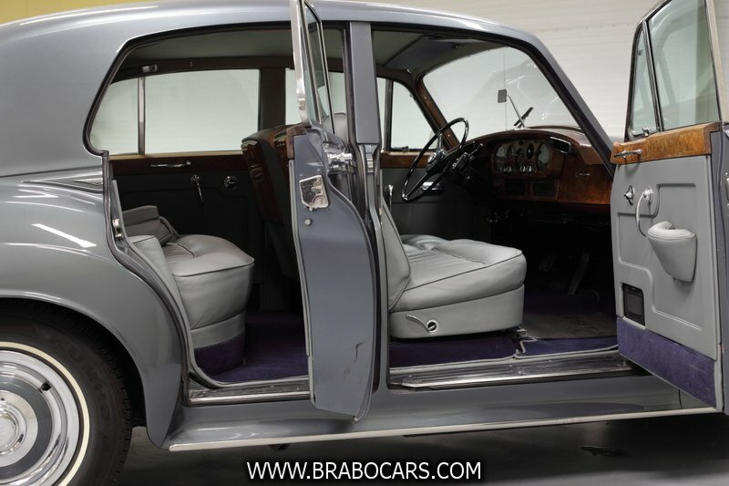 Rolls-Royce Silver Cloud II