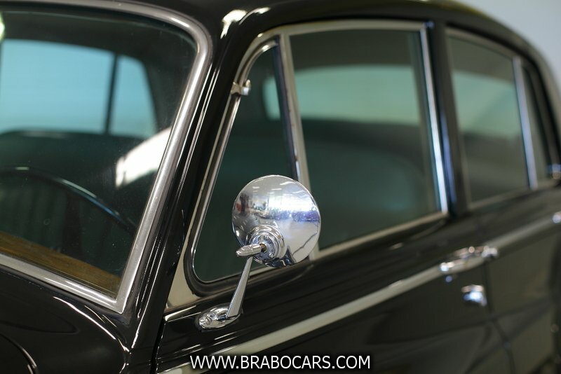 Rolls-Royce Silver Cloud II