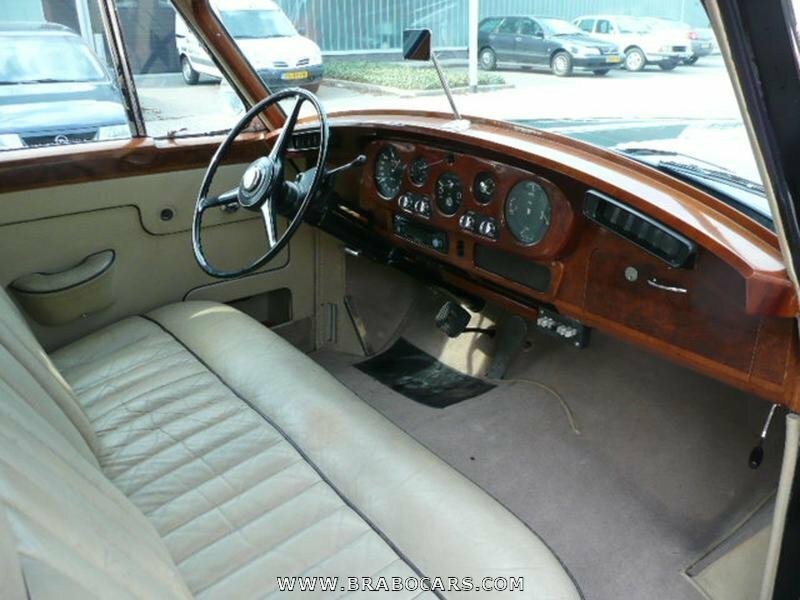 Rolls-Royce Silver Cloud II