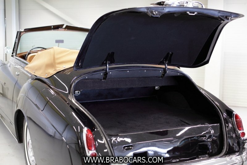 Rolls-Royce Silver Cloud II