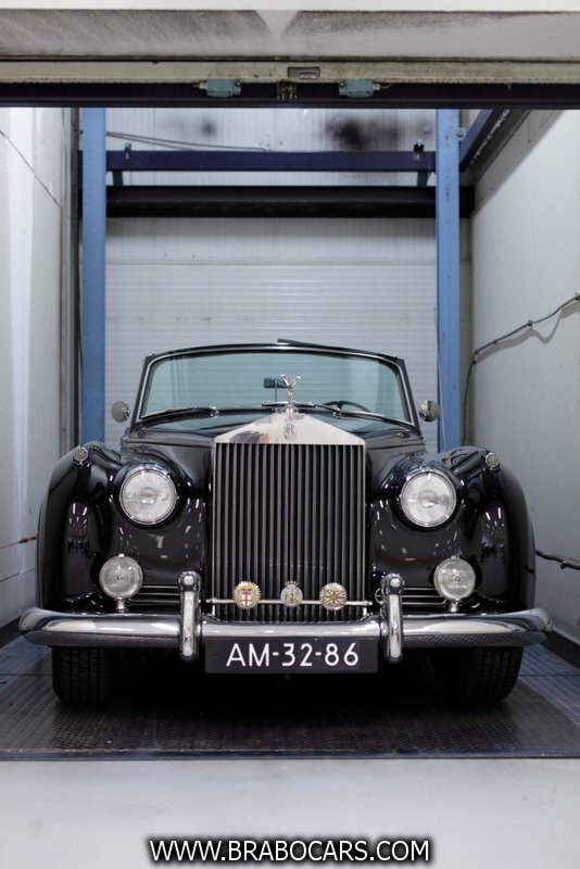 Rolls-Royce Silver Cloud II