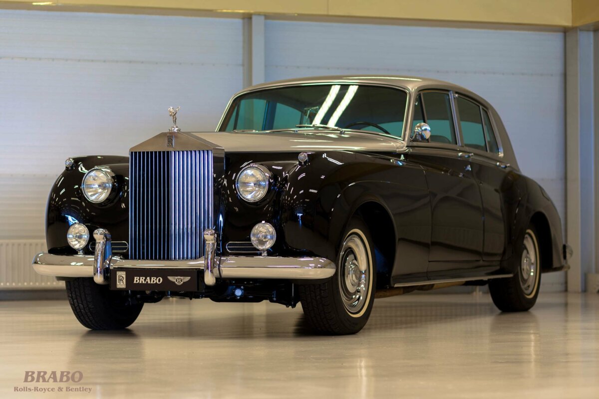 Rolls-Royce Silver Cloud II
