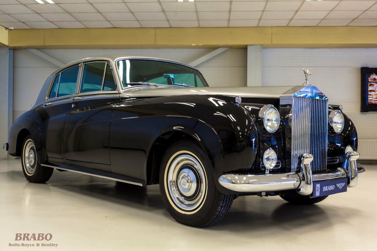 Rolls-Royce Silver Cloud II