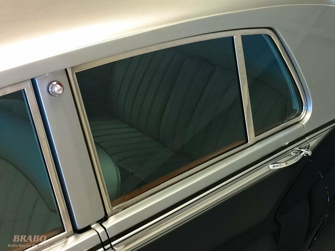 Rolls-Royce Silver Cloud II