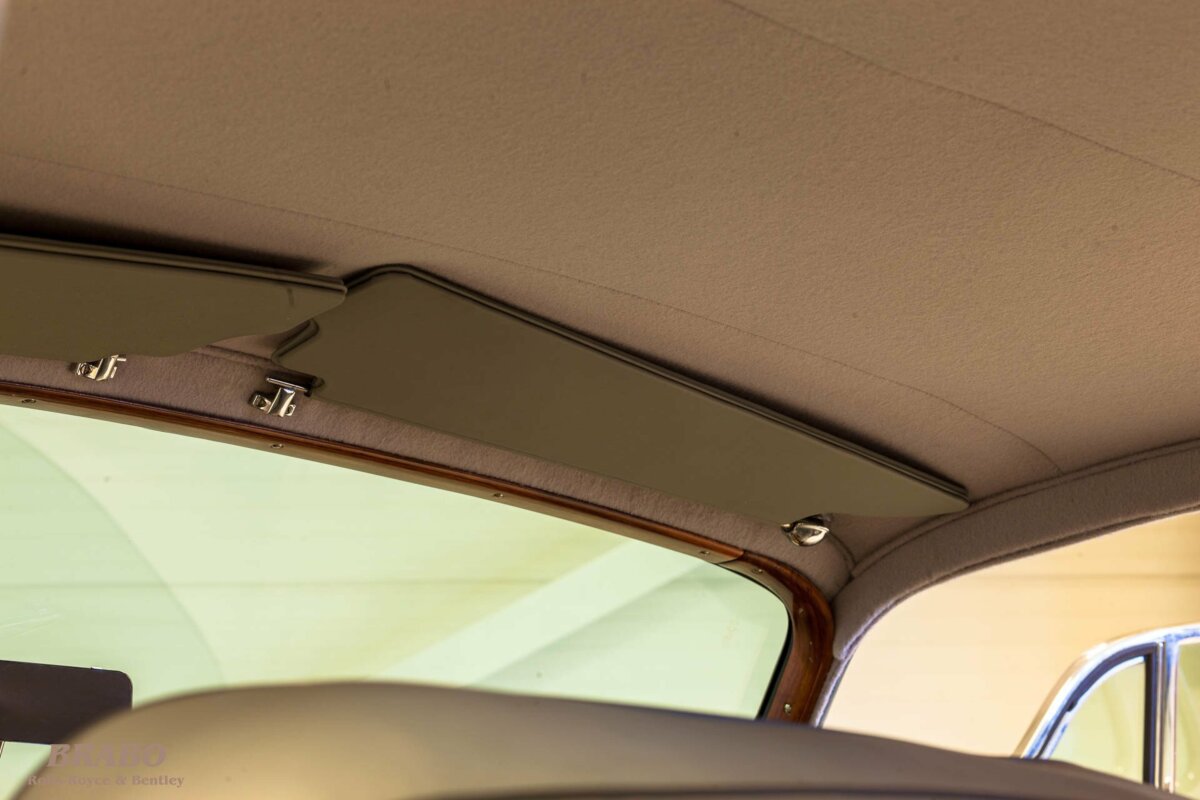 Rolls-Royce Silver Cloud II