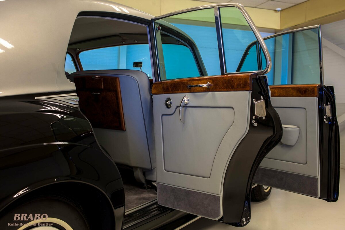 Rolls-Royce Silver Cloud II