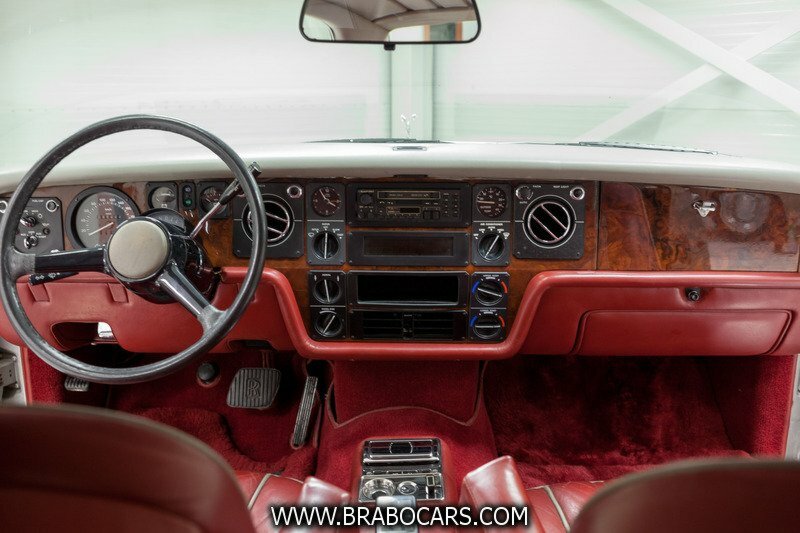 Rolls-Royce Camargue