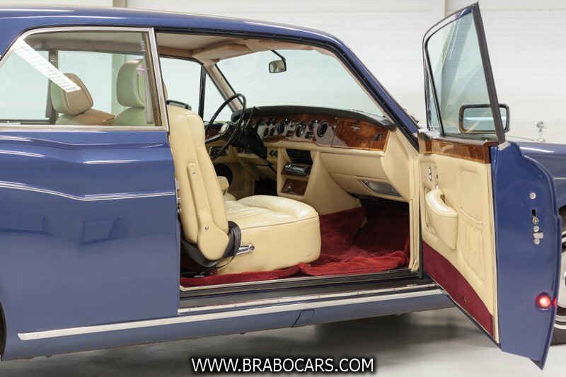Rolls-Royce Corniche